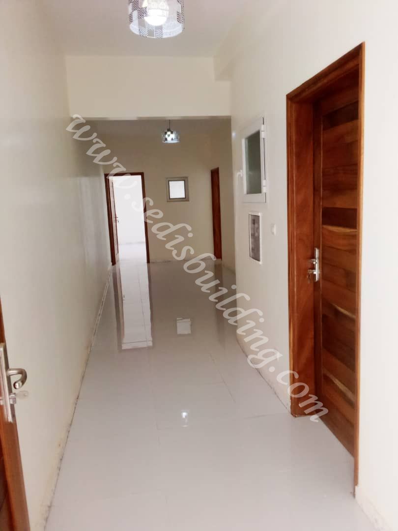 Appartement spacieux aux Almadies