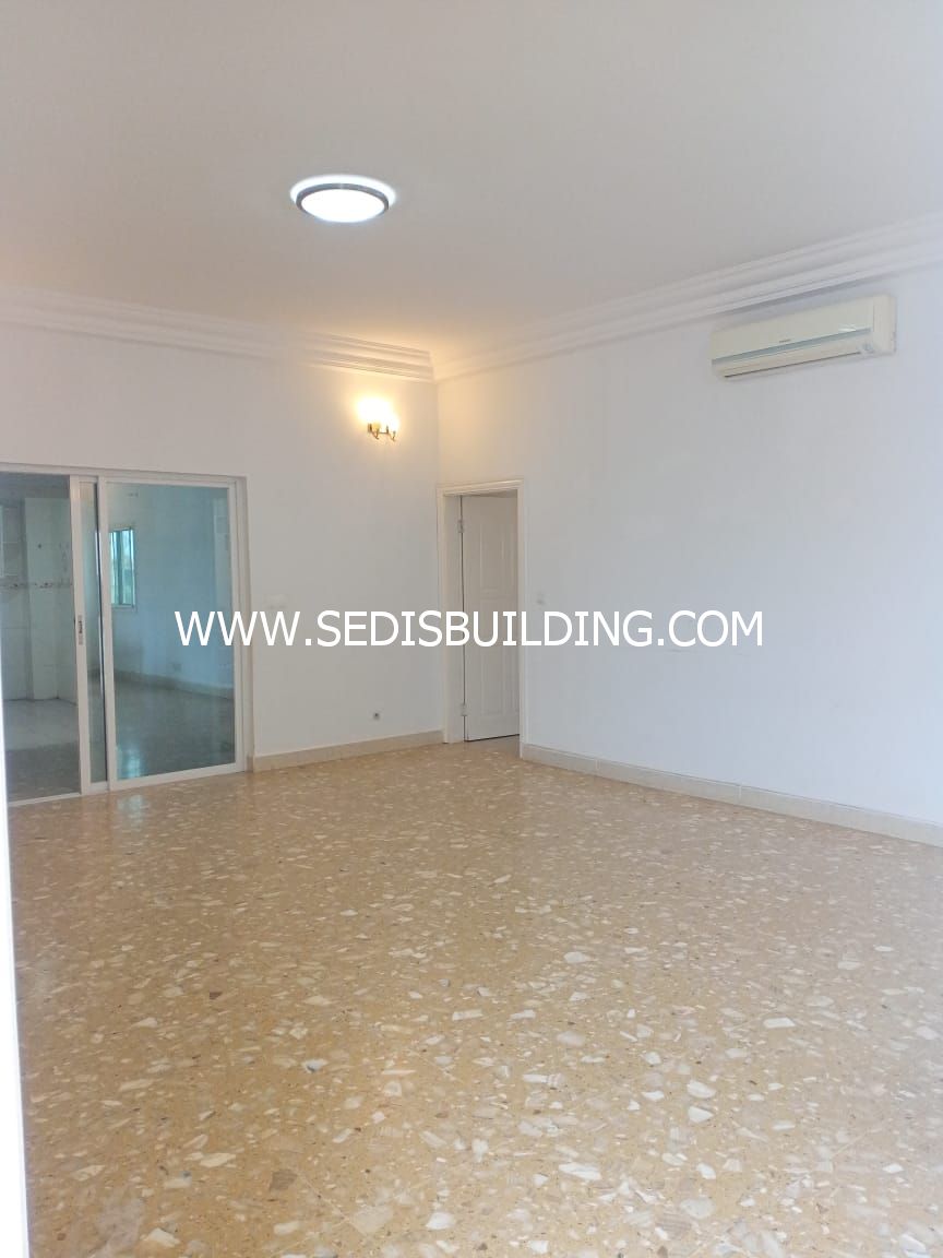 Appartement spacieux à louer aux Almadies